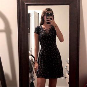 Floral Cap Sleeve Hollister Dress